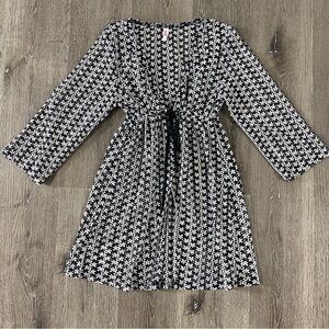 Eyelet Swim Coverup Beachwear Womens Size Medium Long Sleeve Adjustable Waist